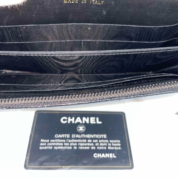 Pre-loved Chanel caviar leather zippy wallet - Picture 6 of 7